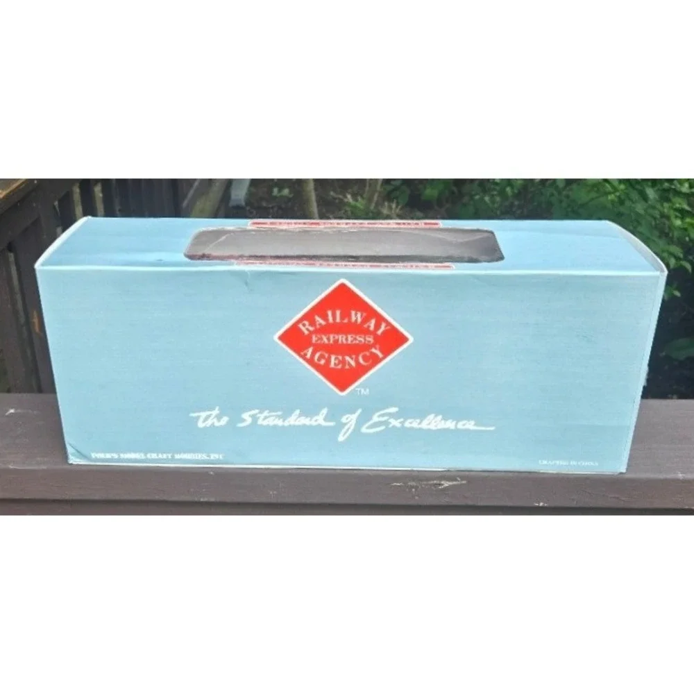Aristo-Craft G Scale Pluto Water North‎ American Despatch Reefer REA-46207